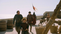extant_GameOfThrones_3x01-ValarDohaeris_1786