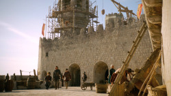 extant_GameOfThrones_3x01-ValarDohaeris_1817