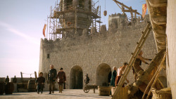 extant_GameOfThrones_3x01-ValarDohaeris_1821