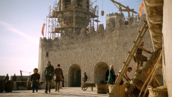 extant_GameOfThrones_3x01-ValarDohaeris_1823