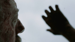 extant_GameOfThrones_3x01-ValarDohaeris_1856