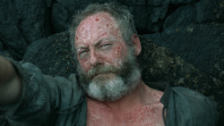 extant_GameOfThrones_3x01-ValarDohaeris_1859