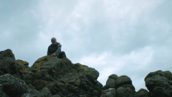 extant_GameOfThrones_3x01-ValarDohaeris_1895