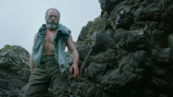 extant_GameOfThrones_3x01-ValarDohaeris_1976