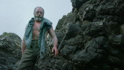 extant_GameOfThrones_3x01-ValarDohaeris_1977