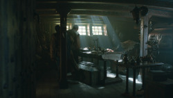 extant_GameOfThrones_3x01-ValarDohaeris_2035
