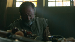 extant_GameOfThrones_3x01-ValarDohaeris_2061