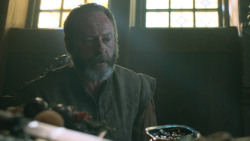 extant_GameOfThrones_3x01-ValarDohaeris_2079