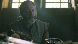 extant_GameOfThrones_3x01-ValarDohaeris_2080
