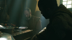 extant_GameOfThrones_3x01-ValarDohaeris_2093