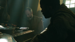 extant_GameOfThrones_3x01-ValarDohaeris_2098
