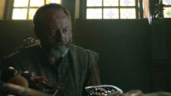 extant_GameOfThrones_3x01-ValarDohaeris_2123