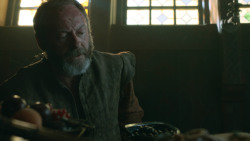 extant_GameOfThrones_3x01-ValarDohaeris_2128
