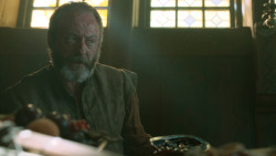 extant_GameOfThrones_3x01-ValarDohaeris_2179