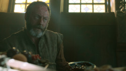 extant_GameOfThrones_3x01-ValarDohaeris_2180