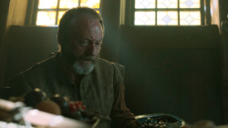 extant_GameOfThrones_3x01-ValarDohaeris_2184