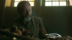 extant_GameOfThrones_3x01-ValarDohaeris_2215