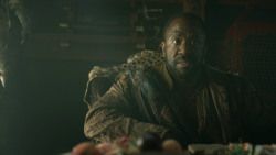 extant_GameOfThrones_3x01-ValarDohaeris_2233