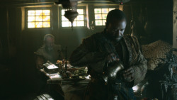 extant_GameOfThrones_3x01-ValarDohaeris_2254