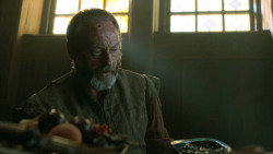 extant_GameOfThrones_3x01-ValarDohaeris_2258