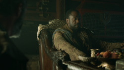 extant_GameOfThrones_3x01-ValarDohaeris_2297
