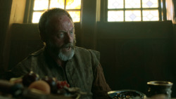 extant_GameOfThrones_3x01-ValarDohaeris_2315