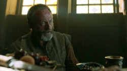 extant_GameOfThrones_3x01-ValarDohaeris_2317