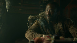 extant_GameOfThrones_3x01-ValarDohaeris_2343