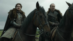 extant_GameOfThrones_3x01-ValarDohaeris_2379