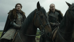 extant_GameOfThrones_3x01-ValarDohaeris_2382