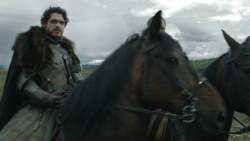 extant_GameOfThrones_3x01-ValarDohaeris_2401