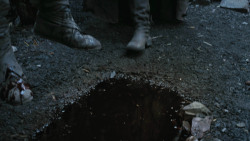 extant_GameOfThrones_3x01-ValarDohaeris_2427