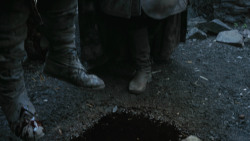 extant_GameOfThrones_3x01-ValarDohaeris_2428