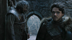 extant_GameOfThrones_3x01-ValarDohaeris_2436