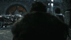 extant_GameOfThrones_3x01-ValarDohaeris_2439