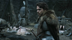 extant_GameOfThrones_3x01-ValarDohaeris_2453