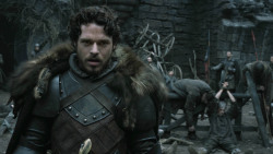 extant_GameOfThrones_3x01-ValarDohaeris_2463