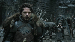 extant_GameOfThrones_3x01-ValarDohaeris_2464