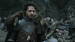 extant_GameOfThrones_3x01-ValarDohaeris_2469