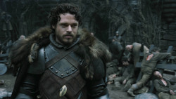 extant_GameOfThrones_3x01-ValarDohaeris_2470