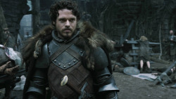 extant_GameOfThrones_3x01-ValarDohaeris_2473
