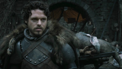 extant_GameOfThrones_3x01-ValarDohaeris_2535