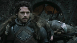 extant_GameOfThrones_3x01-ValarDohaeris_2536