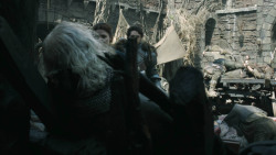 extant_GameOfThrones_3x01-ValarDohaeris_2554