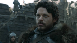extant_GameOfThrones_3x01-ValarDohaeris_2582