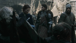 extant_GameOfThrones_3x01-ValarDohaeris_2630