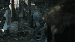 extant_GameOfThrones_3x01-ValarDohaeris_2649