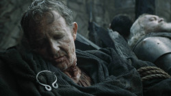 extant_GameOfThrones_3x01-ValarDohaeris_2659