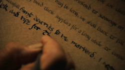 extant_GameOfThrones_3x01-ValarDohaeris_2714