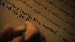 extant_GameOfThrones_3x01-ValarDohaeris_2715